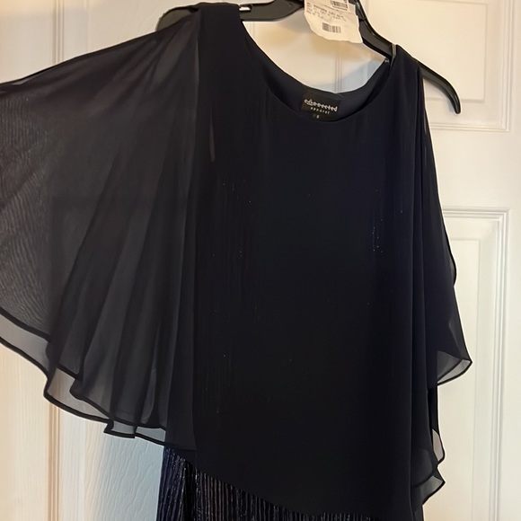 Connected apparel, size 6 - Picture 4 of 5